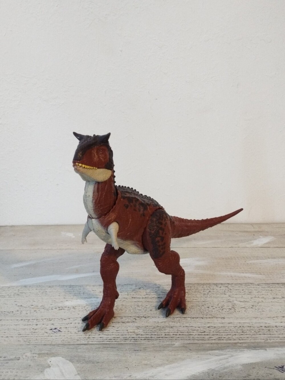 Jurassic World: Primal Attack Carnotaurus (Mattel,2019 )